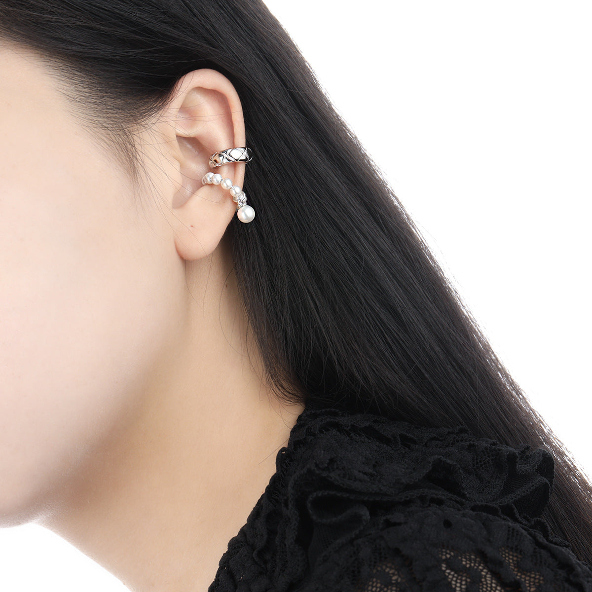 The Curated Ear Cuff in Sterling Silver | Quilted or Pearl
