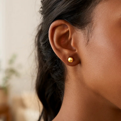Essential Polished Ball Studs in Yellow Gold (6mm)