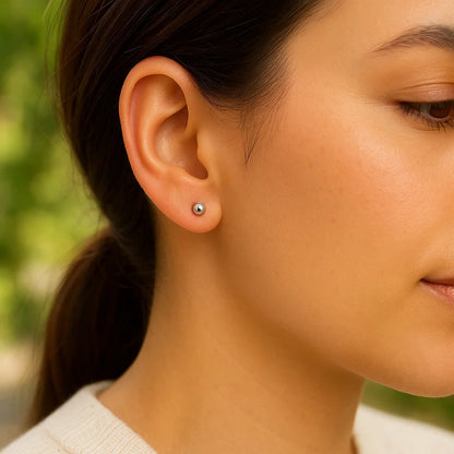 Essential Polished Ball Studs in White Gold (3mm)