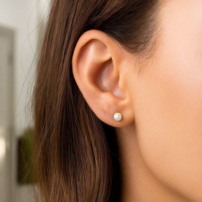 The Signature Pearl Studs (4mm)