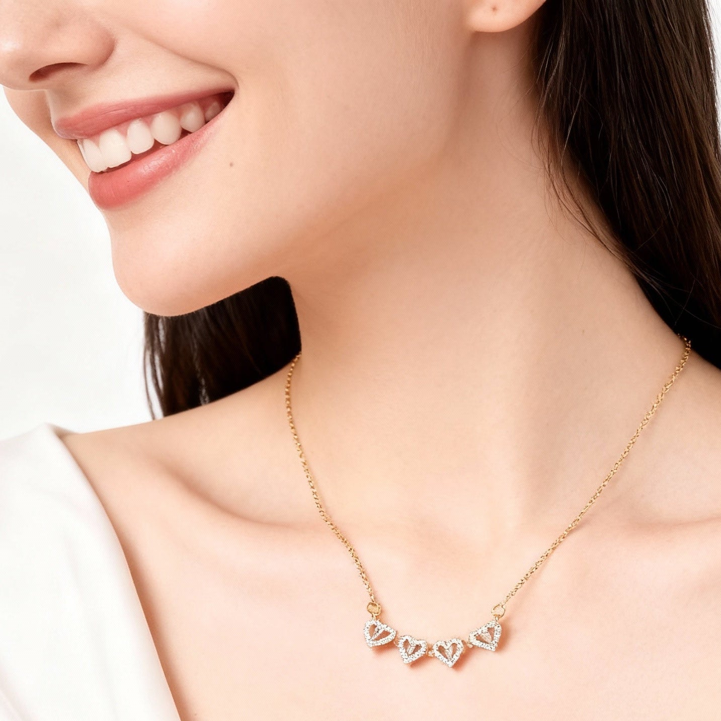 Clover-to-Hearts Necklace (with Gift Box)